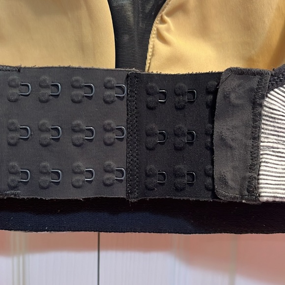 ❤️SOLD❤️Lululemon Ta Ta Tamer11 in Ghost Deep Coal Wee Stripe - Picture 6 of 12